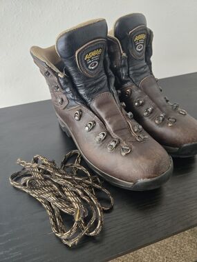 Asolo Women's Brown Leather Hiking Boots - Brown/Black